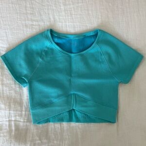 Cropped Turquoise Short Sleeve Top